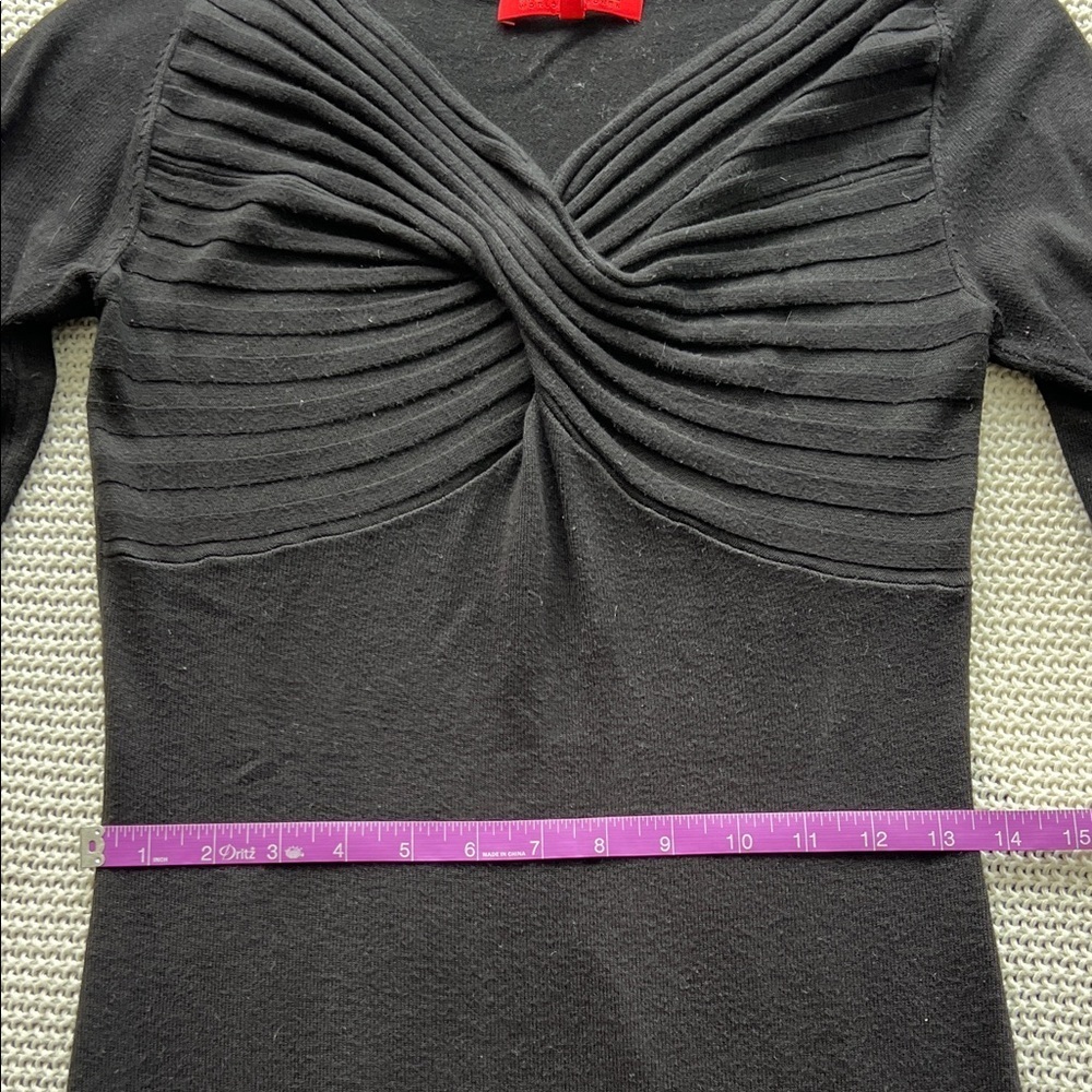 WOW Couture Elegant Black V-Neck Dress - Picture 10 of 13